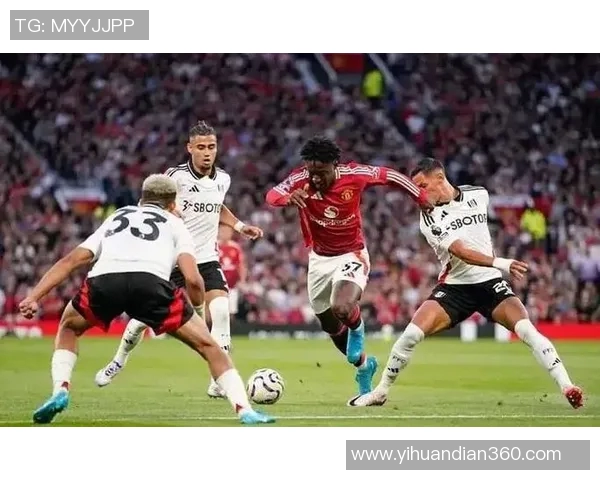 11月6日曼联对决劲敌期待精彩比赛揭幕战的激烈较量