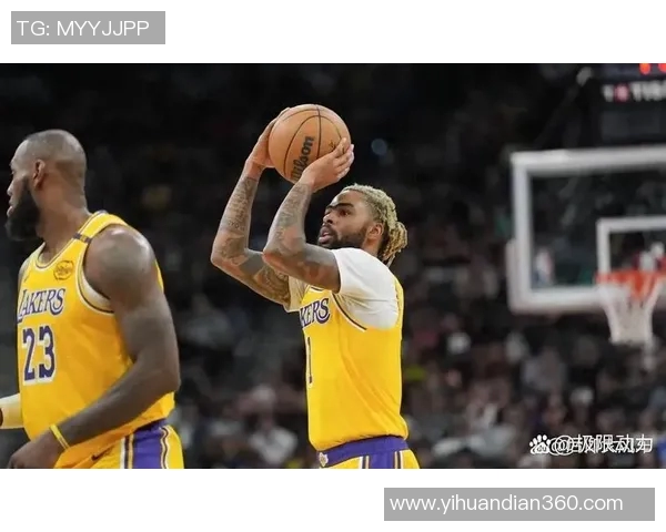 2001年湖人与国王季后赛对决回顾：传奇时刻与激烈较量的巅峰之战