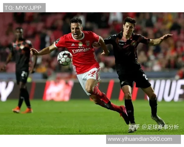 诺丁汉森林迎战谢周三期待一场精彩的英冠对决与激烈的竞争 诺丁汉森林迎战谢周三期待一场精彩的英冠对决与激烈的竞争